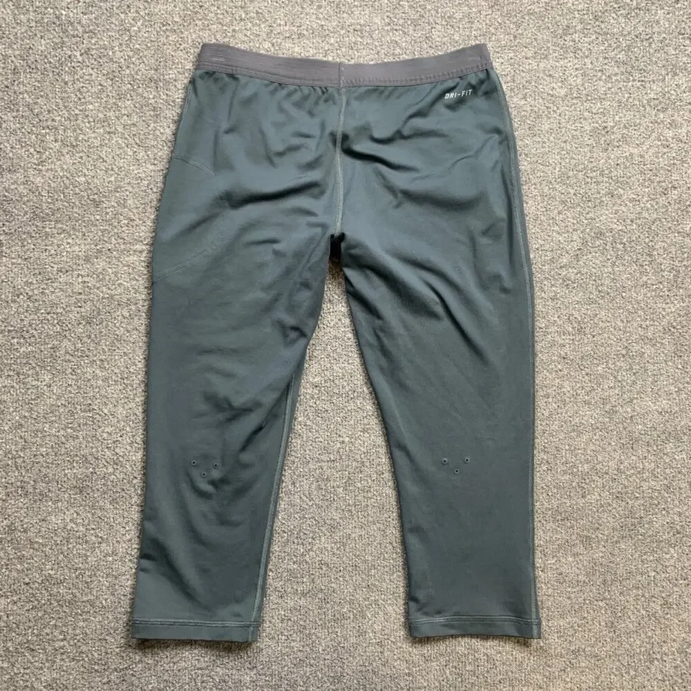 Nike Capri Leggings Women M Medium Gray Dri Fit Pull On Stretch Waistband Swoosh